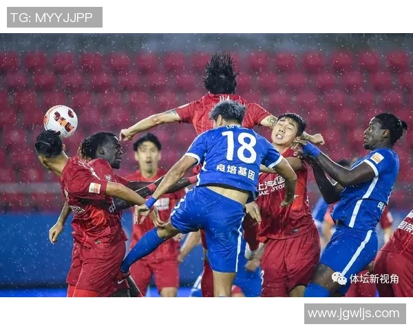 上海足球队强势领跑联赛积分榜57分彰显冠军实力